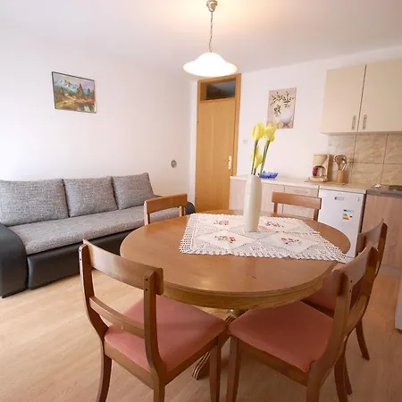 Fejer * نجيفيش