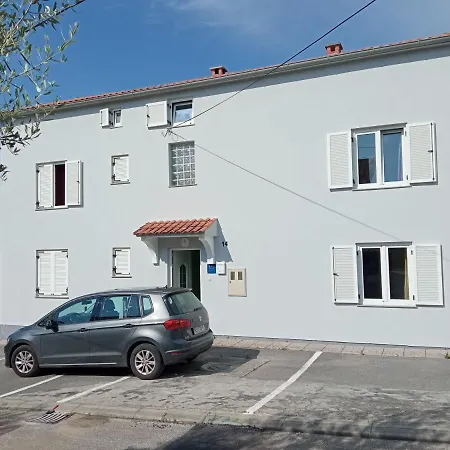 Apartment Fejer