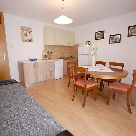 Fejer Apartment