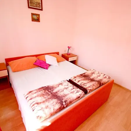 Apartment Fejer *